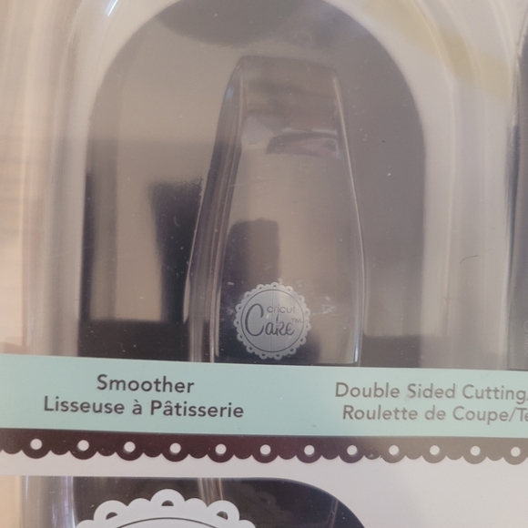 Cricut Cake Tool Kit - Picture 5 of 14